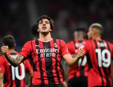 PG Soft Gaming-包含尤文图斯客战AC米兰，夺冠趋势的词条